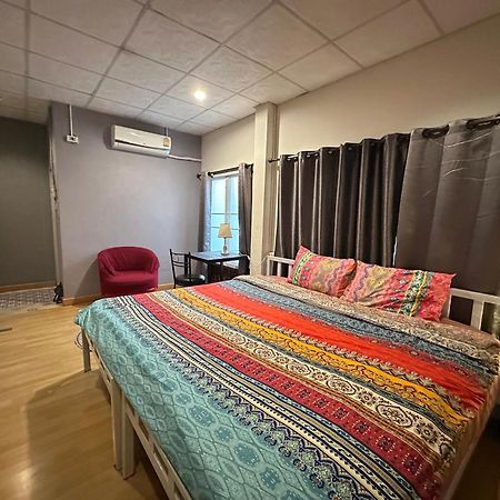 Villa'S Homestay Chiang Mai Exterior photo