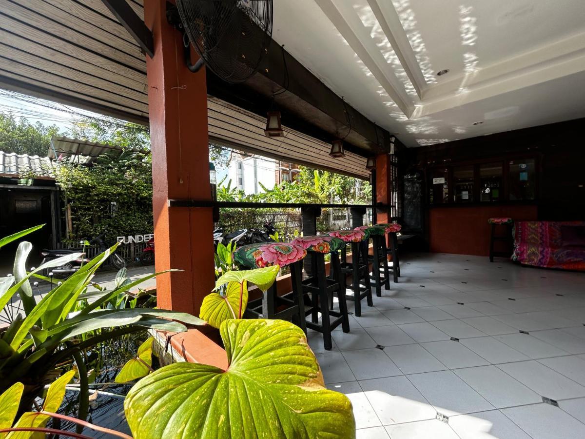 Villa'S Homestay Chiang Mai Exterior photo