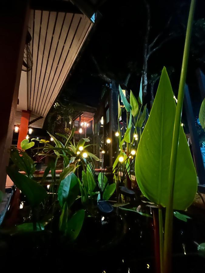 Villa'S Homestay Chiang Mai Exterior photo