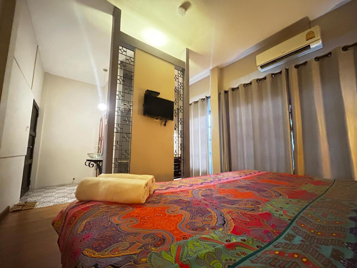 Villa'S Homestay Chiang Mai Exterior photo