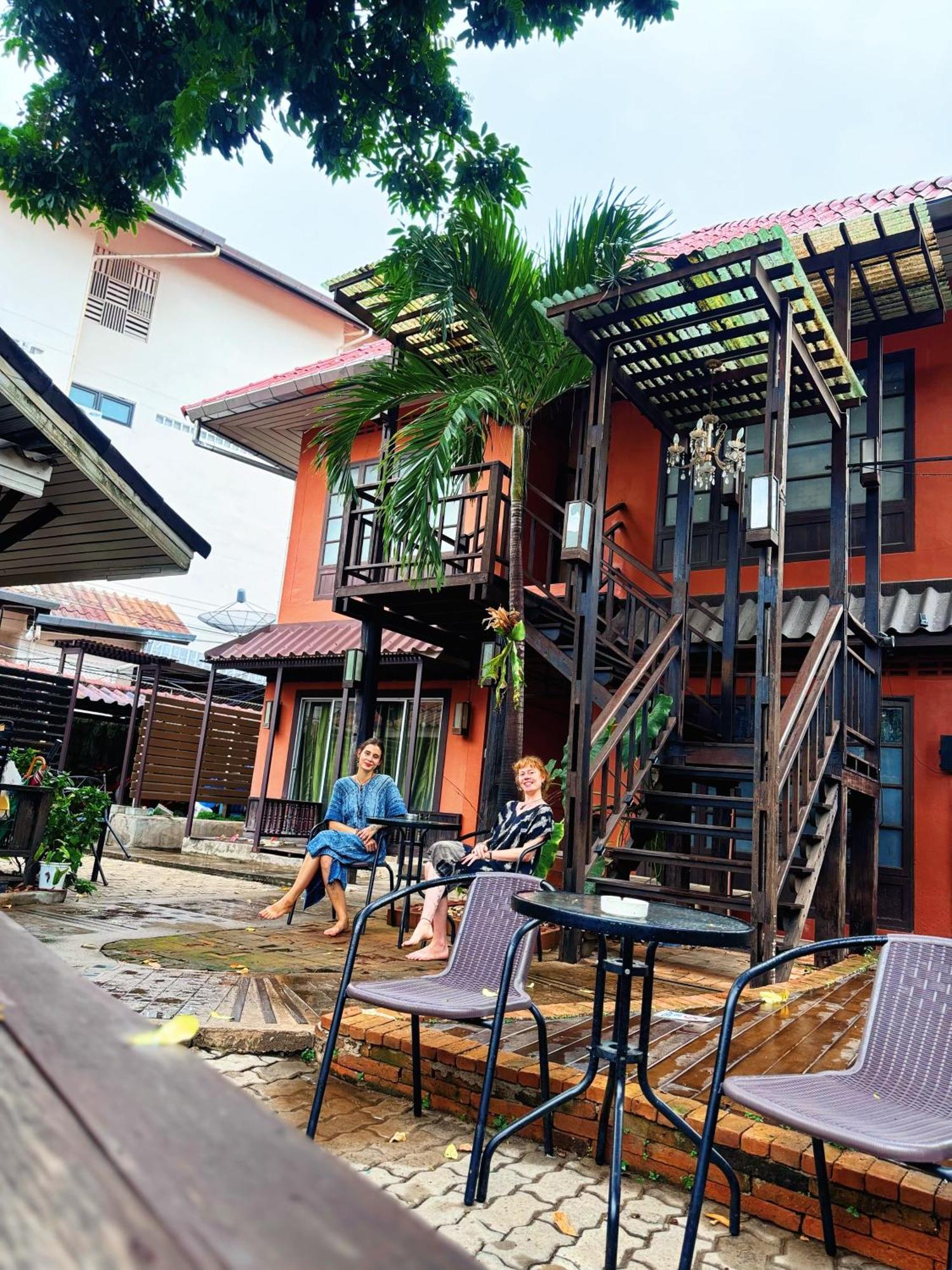 Villa'S Homestay Chiang Mai Exterior photo